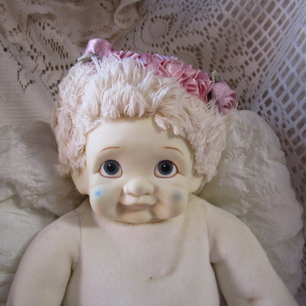 Vintage Dreamsicles Angel plush doll 1995 Great Condition 10" Tall